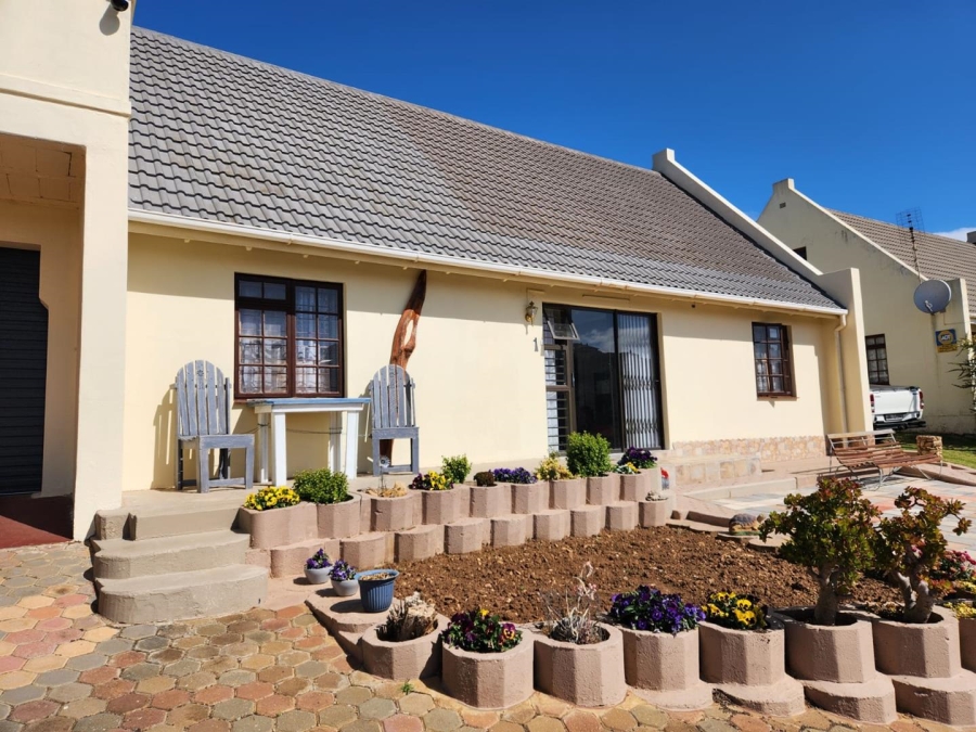 3 Bedroom Property for Sale in Vakansieplaas Western Cape